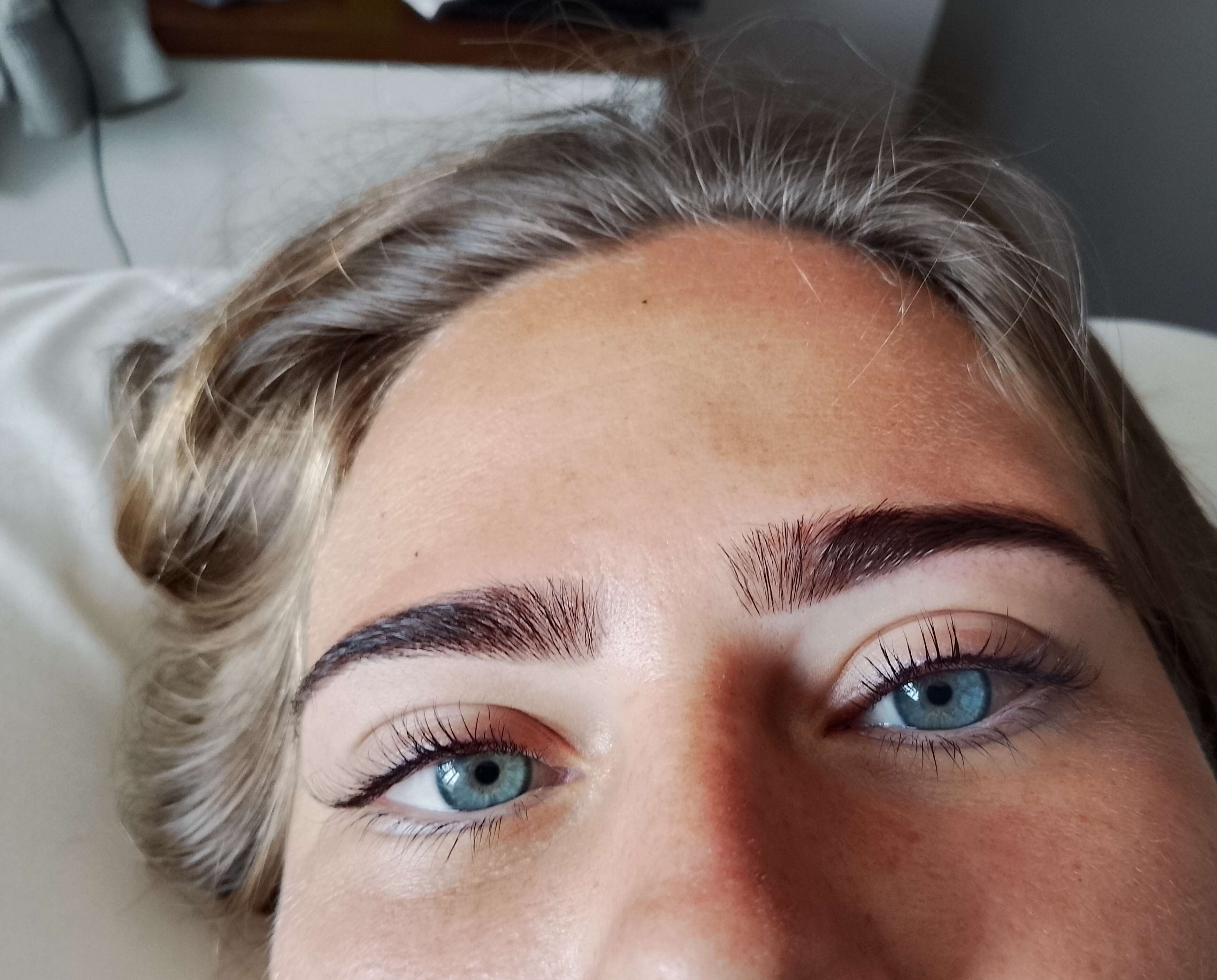 Eyelashes tint